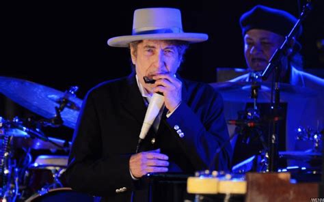 Bob Dylan Announces First U.K. Tour in Over Five Years