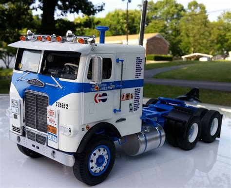 Pin by Tim on Model trucks | Model truck kits, Big rig trucks, Trucks