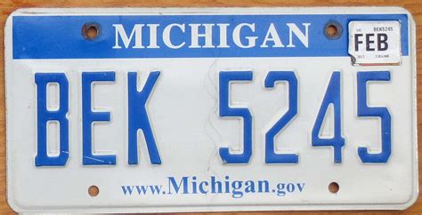 2013 Michigan vg- | Automobile License Plate Store: Collectible License Plates for Less