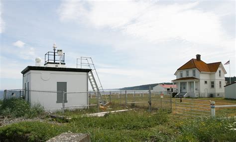 Marrowstone Point Lighthouse, Washington at Lighthousefriends.com