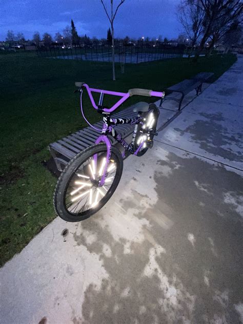 Purple Camo Big Flyer for Sale in Lathrop, CA - OfferUp