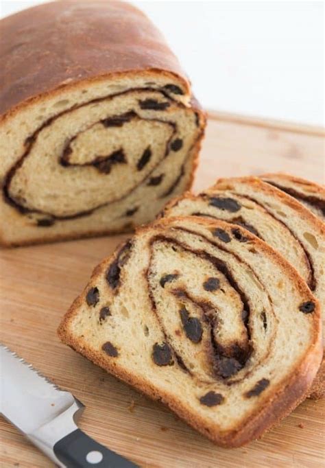 Homemade Cinnamon Raisin Bread