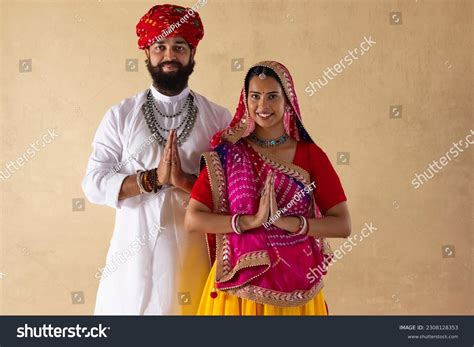 20,485 Couple Costume Posing Images, Stock Photos, 3D objects, & Vectors | Shutterstock