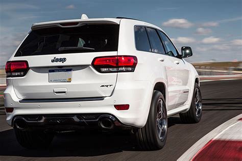 A 707HP Jeep Grand Cherokee Hellcat Reportedly Will Be Built