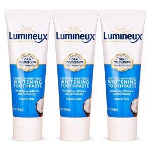 Lumineux Teeth Whitening Strips and Whitening Kit Review 2024 - Dentaly.org