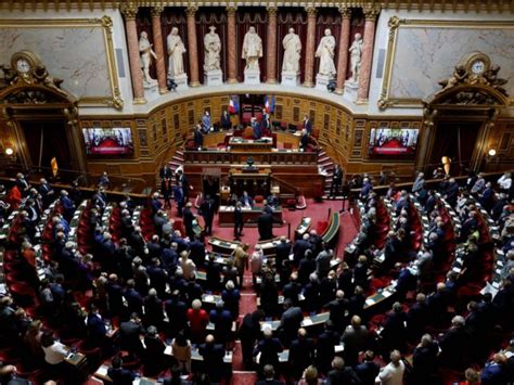 French Senate Votes To Dissolve Groups Holding Segregated Meetings