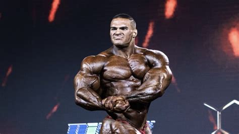 The 2023 Arnold Classic Increases Prize Money, Men's Open Winner Receives $300,000 - Breaking Muscle