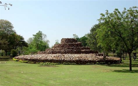 Archaeological Marvels of Nagarjunakonda: Temples, Stupas, and ...