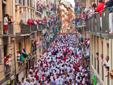 Live the Spanish culture in Pamplona