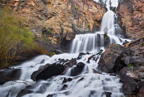 10 Short Waterfall Hikes in Colorado | Day Hikes Near Denver - Explore ...