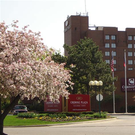 A Business Hotel in Columbus, OH | Crowne Plaza Columbus North-Worthington