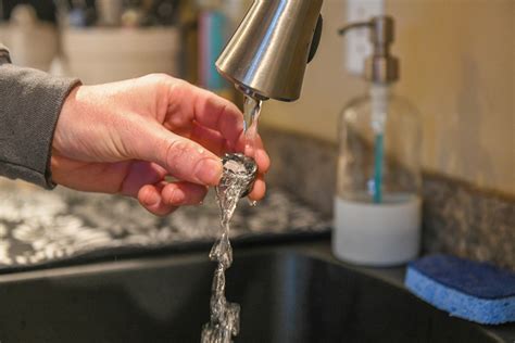 How To Clean Your Faucet Aerator - ZN Construction