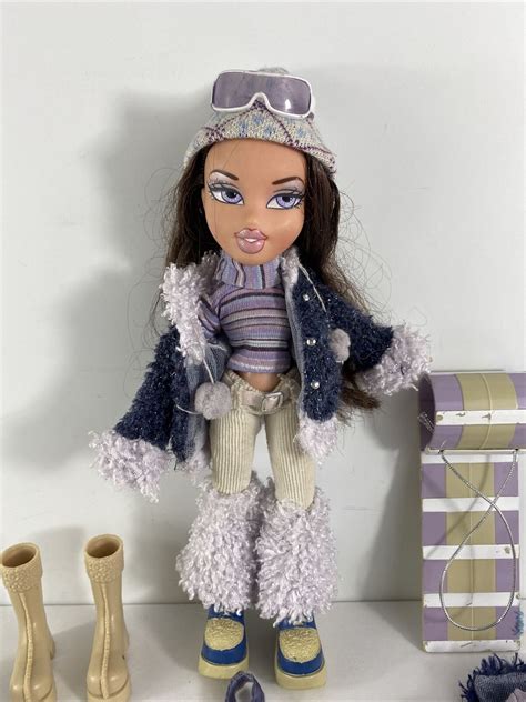 Bratz Doll Winter Wonderland Dana NEW - polychem.cl