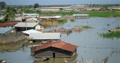 At least 10 dead, 92 missing in eastern DR Congo floods | Africanews