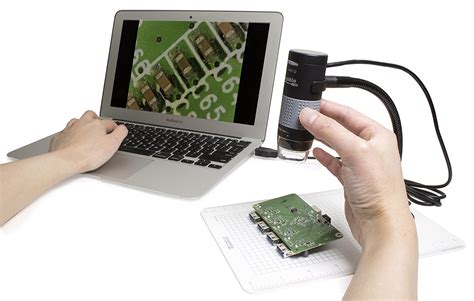 Plugable USB 2.0 Digital Microscope - With Flexible Arm Observation Stand