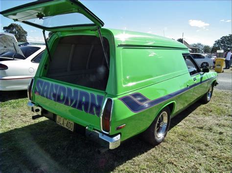 1977 Holden HZ SANDMAN PANELVAN PANEL VAN SURFER – Star Cars Agency