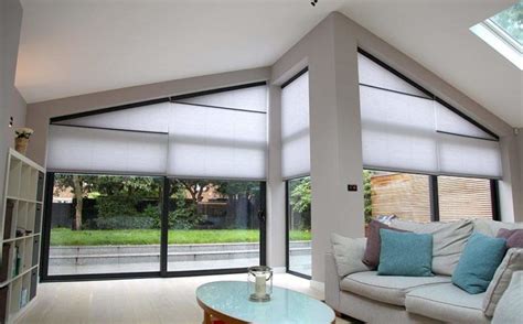 Pick the best triangular window blinds - Conservatory Blinds