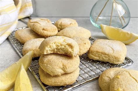 Lemon Zest Shortbread Cookies – Abby&Edna