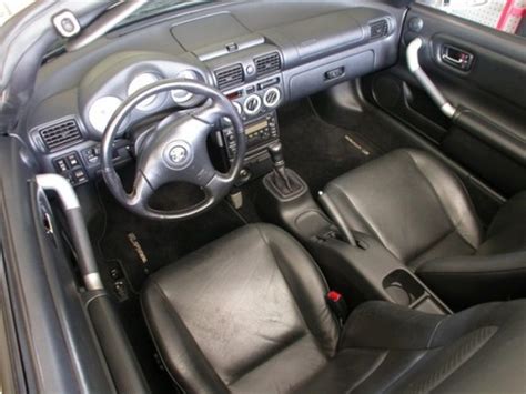 Interior - 2002 Toyota MR2 Spyder