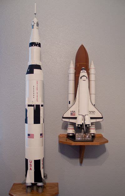 Scratchbuilt 1/72 scale Saturn V rocket | Lego space, Space crafts ...