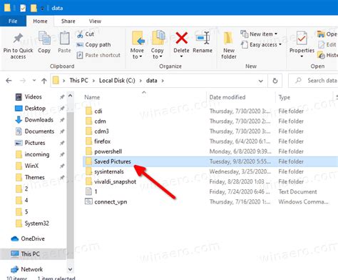 Change or Restore Saved Pictures Folder Location in Windows 10