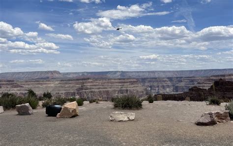 33-year-old man falls to his death off of Grand Canyon Skywalk ...