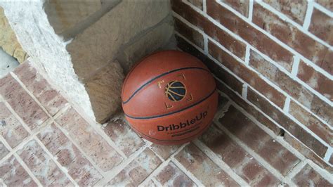 DribbleUp Smart Basketball Review! - YouTube