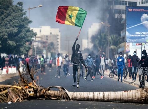 Violent Senegal protests supporting opposition leader kill 1 Dakar French Casamance Senegal ...