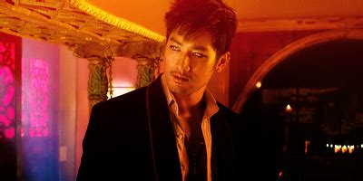 Godfrey Gao Talks Playing A Bisexual Warlock in ‘The Mortal Instruments’: pandemoniumclub ...