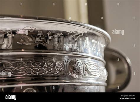 Sam maguire cup hi-res stock photography and images - Alamy