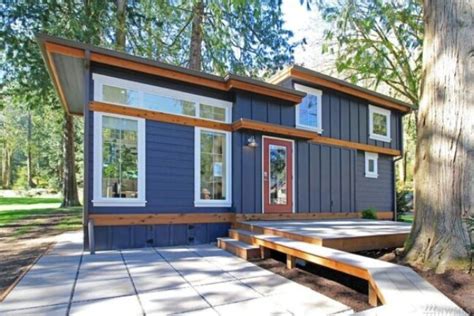 Experience the Lake Life in a Luxurious Tiny House by Whatcom Lake Cottages - Tiny Houses