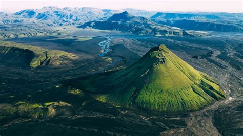 The Iceland Landscape: Volcanoes, Glaciers and City Lights