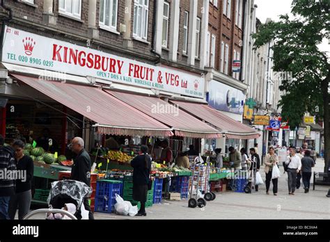 Kingsbury High Street, London Stock Photo - Alamy