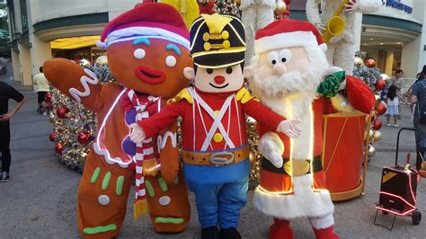 christmas mascot for hire | Party People