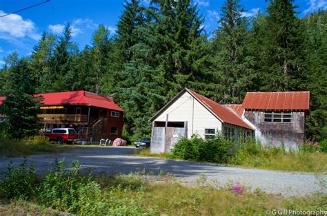 Hyder: The Friendliest Ghost Town in Alaska - Joy of Exploring