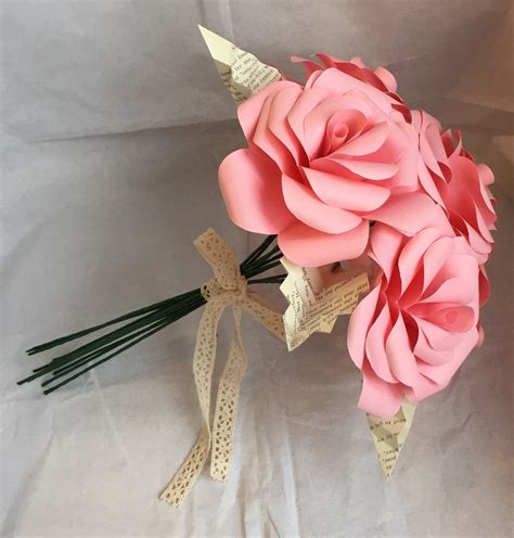 Pink paper rose bridesmaid bouquet paper flower bouquet