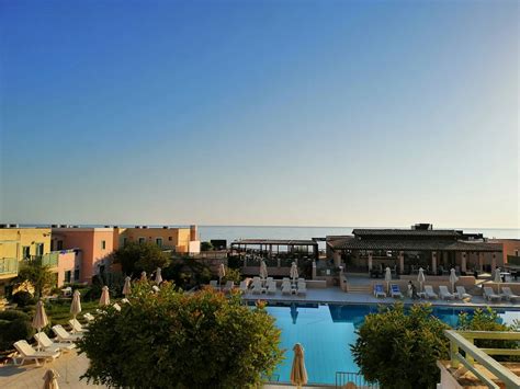 SILVA BEACH - Now €80 (Was €̶8̶9̶) - UPDATED 2021 Hotel Reviews & Price ...