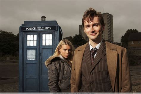 Doctor and Rose [Promos of Season 2 of Doctor Who] - The Doctor and Rose Photo (14164437) - Fanpop