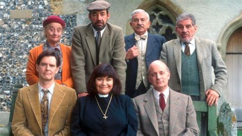 Vicar of Dibley is cast! – The Algarveans – Theatre Group