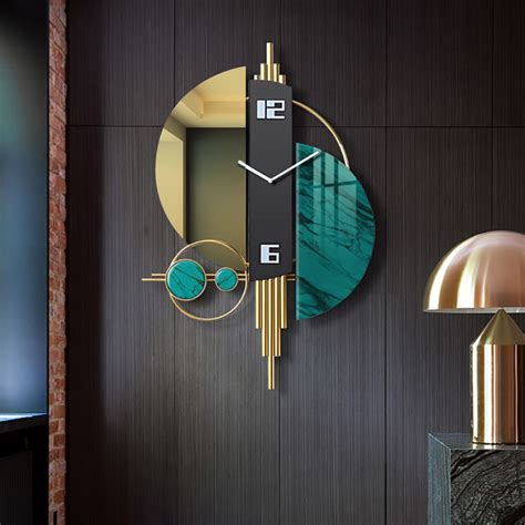 Unique Creative Geometric Oversized Wall Clock 3D Iron Home Decor