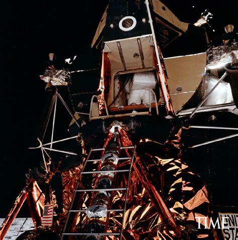 See the Apollo 11 Moon Landing in 5 GIF Animations | TIME