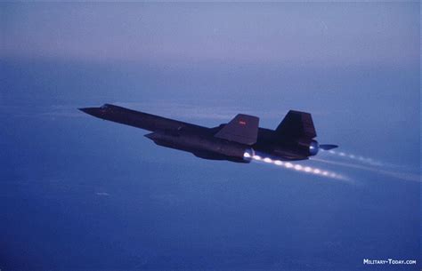 Information Hub Of Besties.: Lockheed SR-71 Blackbird