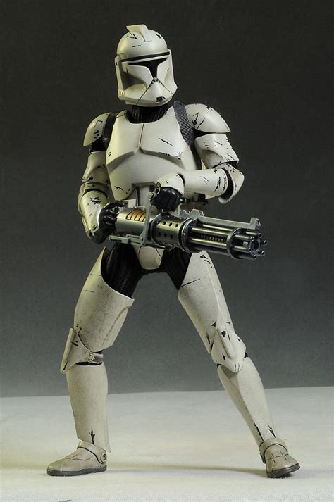 Review and photos of Sideshow Star Wars sixth scale Clone Trooper action figures