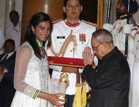 PV Sindhu Husband, Age, Height, Olympic Medal, Awards, Instagram