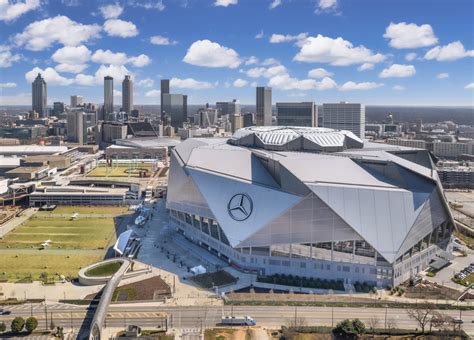 Mercedes-Benz Stadium Food - Atlanta Falcons & Atlanta United FC | TSR