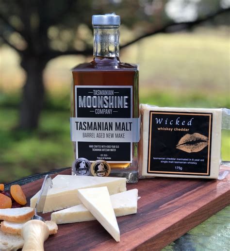 Whiskey Cheddar | Wicked Cheese | Tasmania | gourmet cheeses