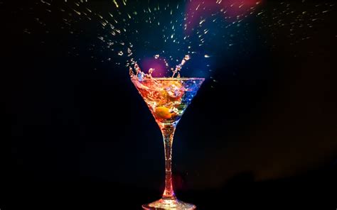 Cocktail HD Wallpaper | Wallsev.com - Download Free HD Wallpapers | Martini, Cocktail glass ...