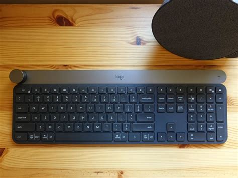 Logitech Craft keyboard has an amazing built-in Surface Dial | Windows Central