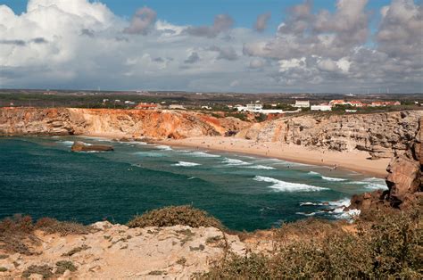 4 Favourite Surfing Beaches in Sagres