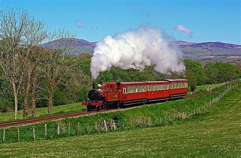 A thrilling vintage railway tour of the Isle of Man | Isle of man ...